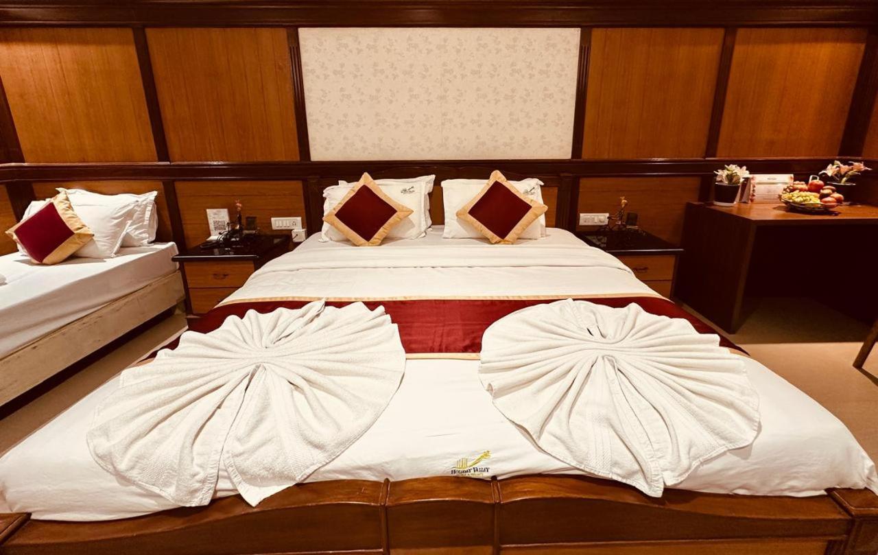 Holiday Valley Hotels And Resorts Denkanikottai Ngoại thất bức ảnh